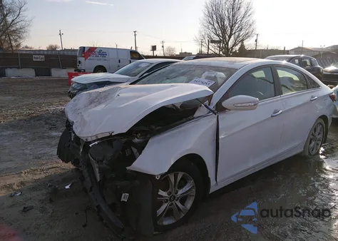 2013 Hyundai Sonata Limited z USA, uszkodzony, nr VIN 5NPEC4AC6DH609034